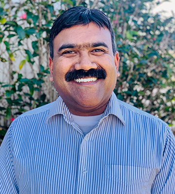 Dr. Sundar Jagadeesan Director, Principal Dentist - Dentiq Dental